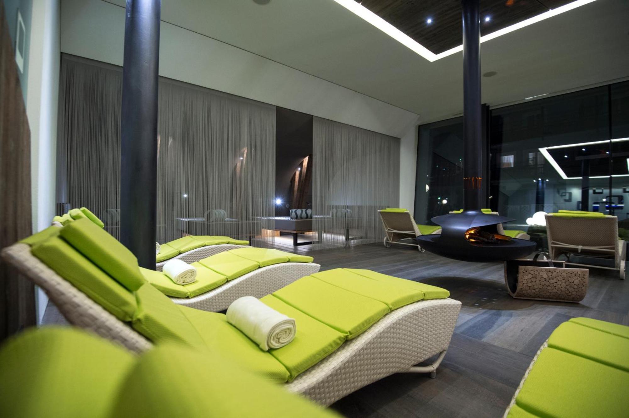 Hotel Cosmea 4 Stars - Your Dolomites Experience Ortisei Eksteriør bilde
